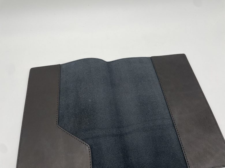 革小物/その他 | 日本製レザーバッグ・革小物OEMならアーバン工芸|一貫対応の革製品工場